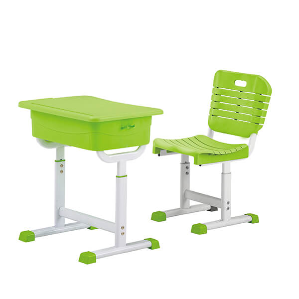 Student Desks & Chairs